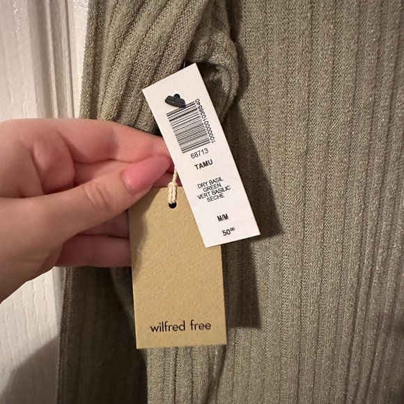 Wilfred Free TAMU TURTLENECK- DRY BASIL GREEN - (Size Medium) - Picture 5 of 7